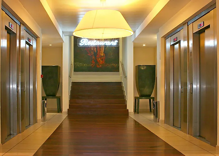 Eliseo Hotel Lourdes